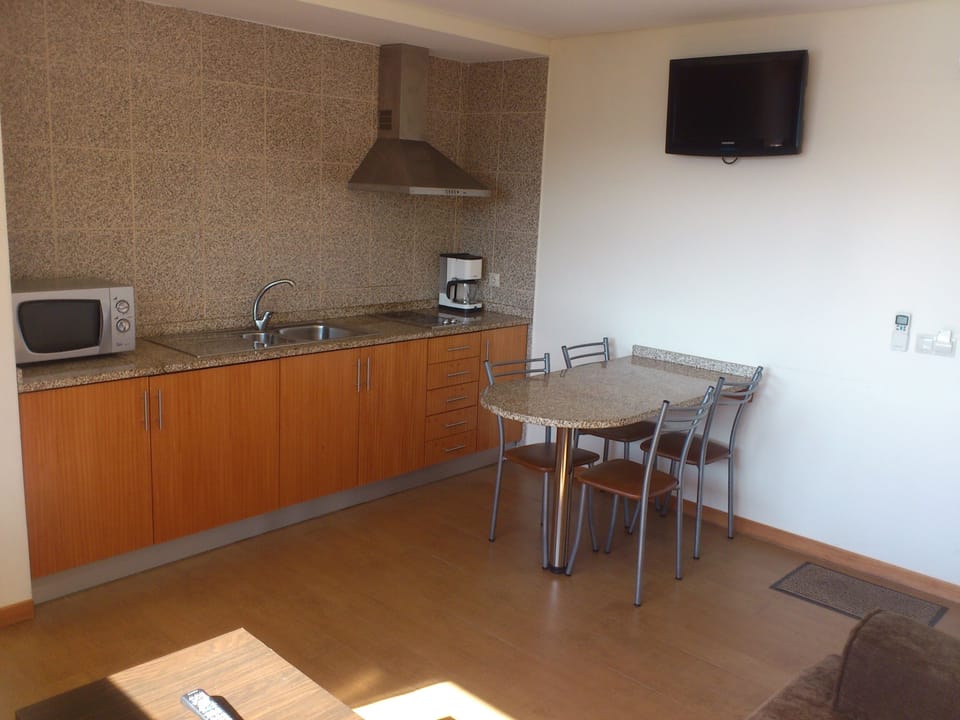 Apartment, 1 Bedroom | Private kitchenette