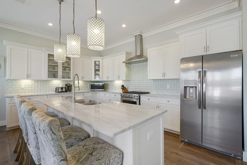 Don't Worry Beach Happy - Miramar Beach - Kitchen