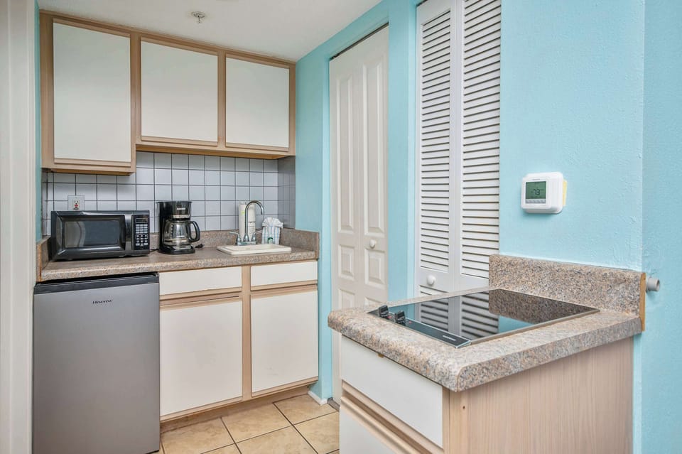 Save on dining out with a fully functional, guest-friendly kitchen setup.

