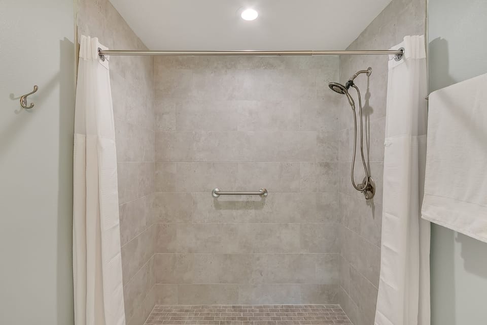 Oversized Shower Bath with Direct Access to Queen Bedroom