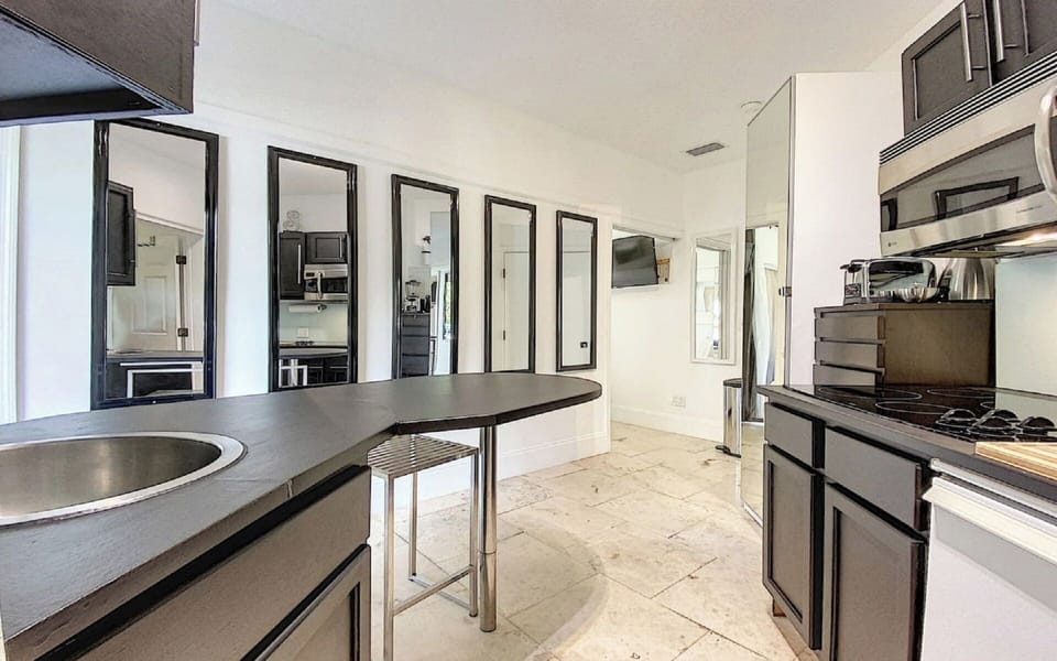 Fully stocked kitchenette

