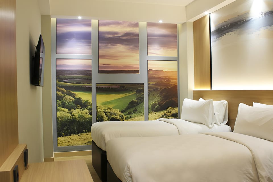 Superior Room, 2 Twin Beds, Non Smoking | In-room safe, desk, rollaway beds, bed sheets