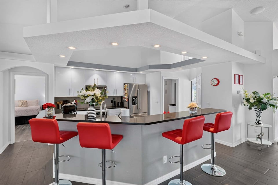 House, 4 Bedrooms | Interior