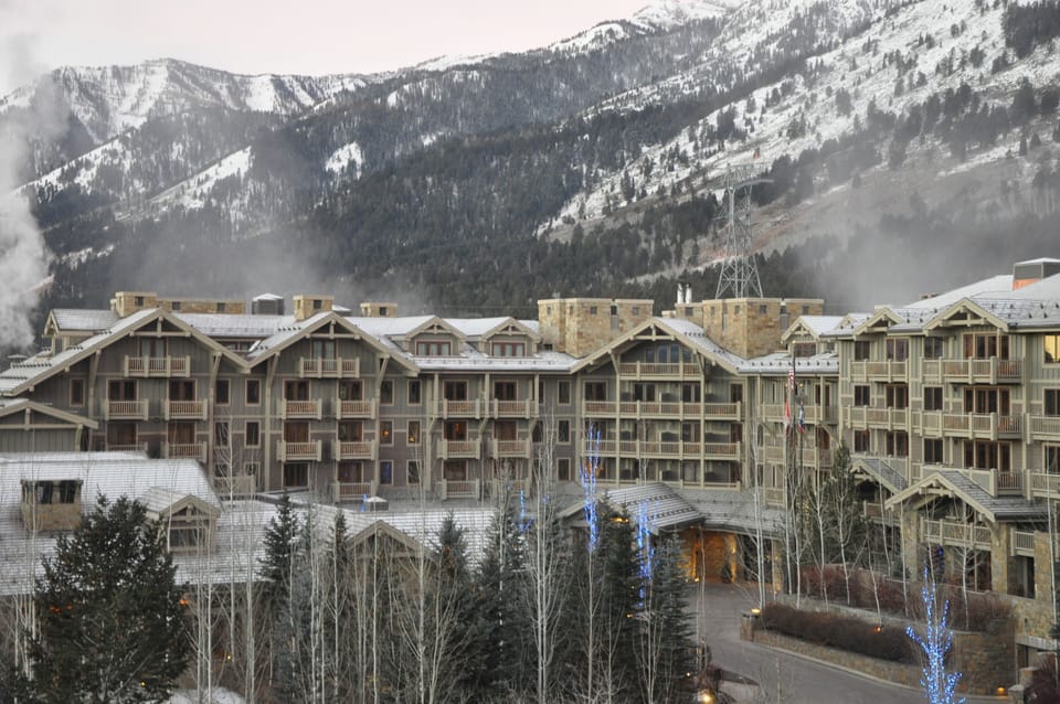Four Seasons Resort - Teton Village - a 10 minute walk for dinner or apres