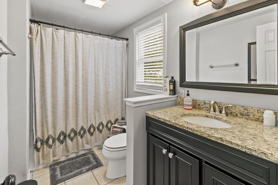 Upstairs Bathroom - next to Master Bedroom