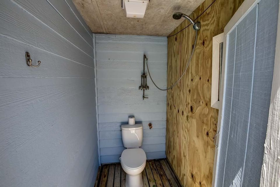 Outdoor Shower and Toilet