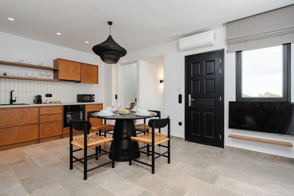 Kalea Elegant Villa with Sea View | Private kitchen | Espresso maker, coffee/tea maker, electric kettle, coffee grinder