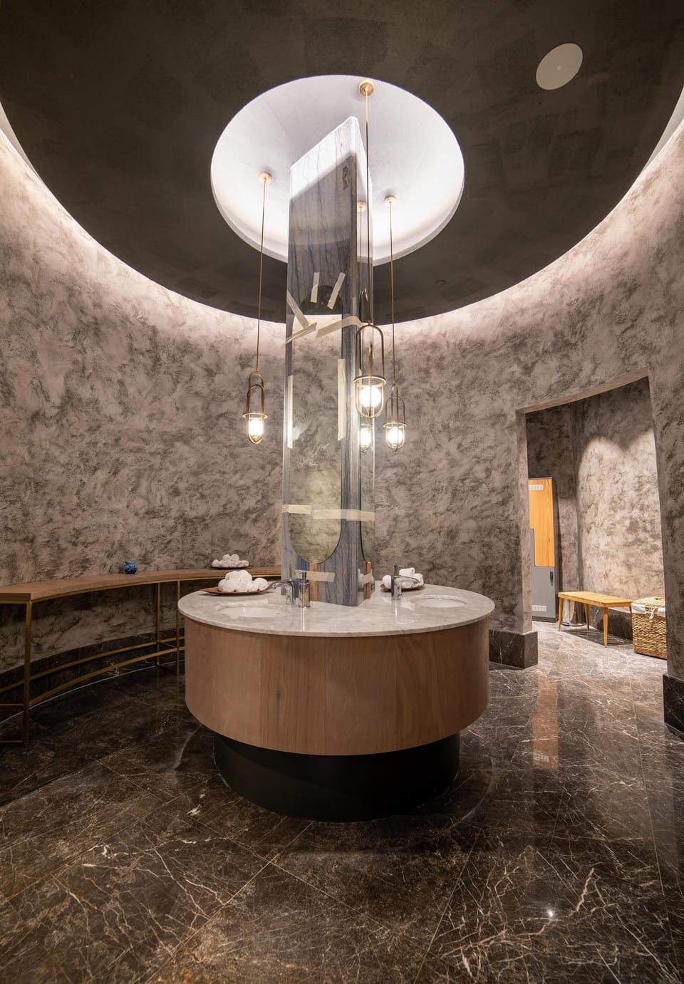 Couples treatment rooms, Turkish bath, body treatments, aromatherapy