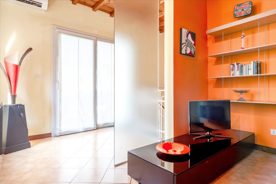 Apartment, 2 Bedrooms | Room amenity