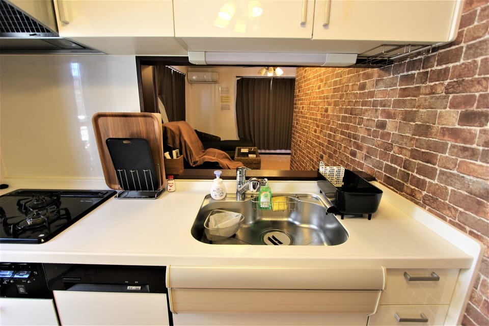 Private Vacation Home | Private kitchen | Coffee/tea maker, fridge, microwave, stovetop