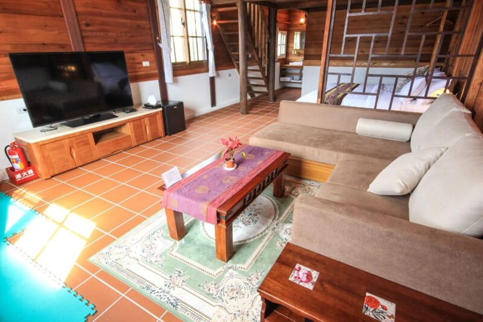 Standard Quadruple Room, Non Smoking | Blackout drapes, free WiFi