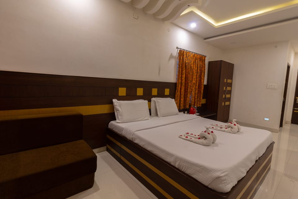 Executive Room | Hypo-allergenic bedding, in-room safe, free WiFi