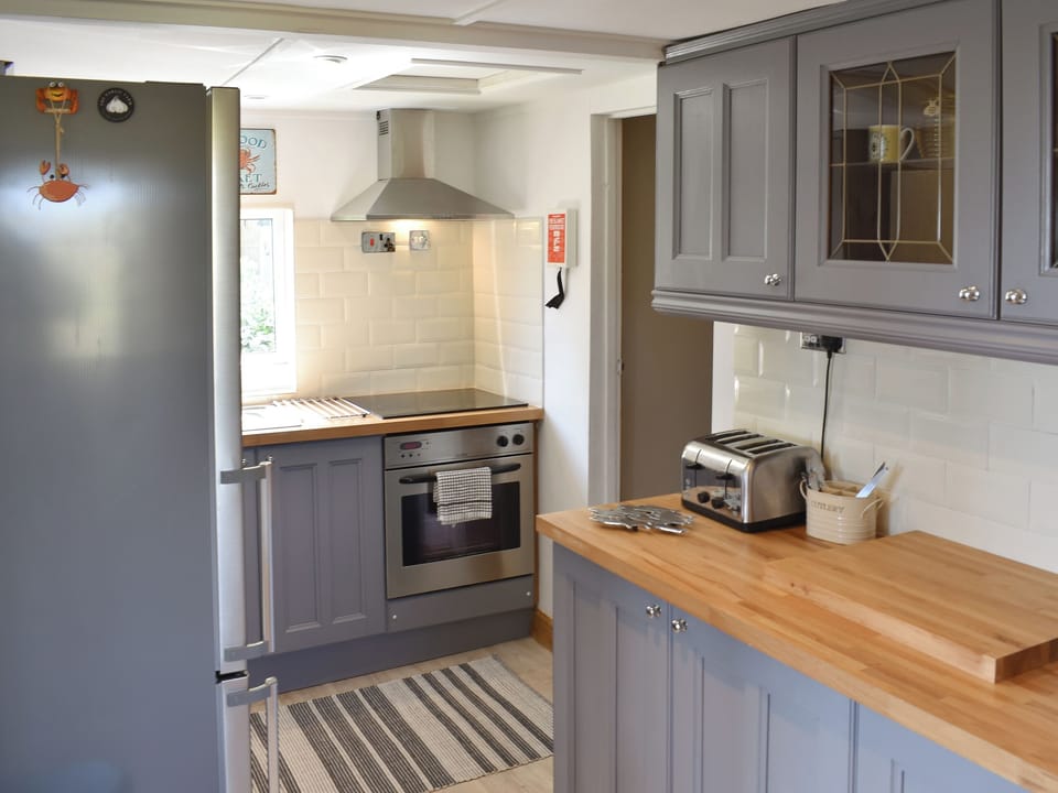 Well equipped kitchen | Culver Chalet, Bembridge, near Sandown