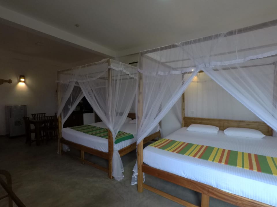 Family Studio Suite | Individually decorated, individually furnished, free WiFi, bed sheets