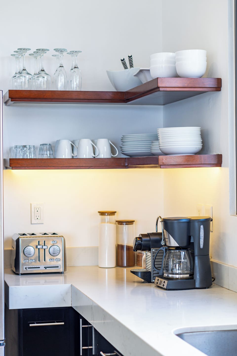 Toaster, Espresso machine and Coffee machine too