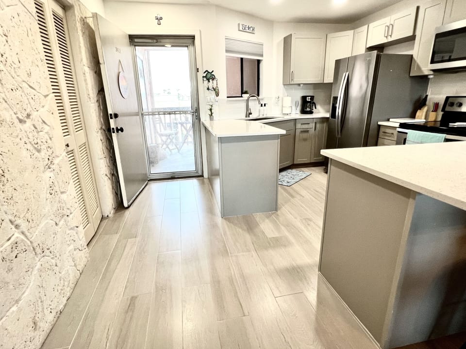 Completely renovated kitchen