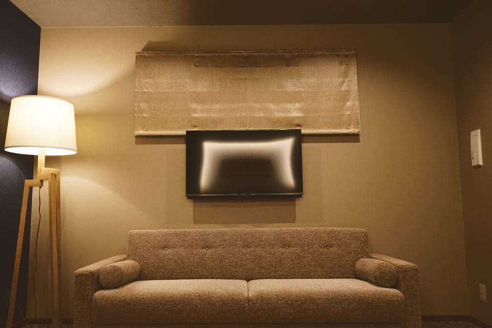 Deluxe Twin Room | Desk, free WiFi, bed sheets