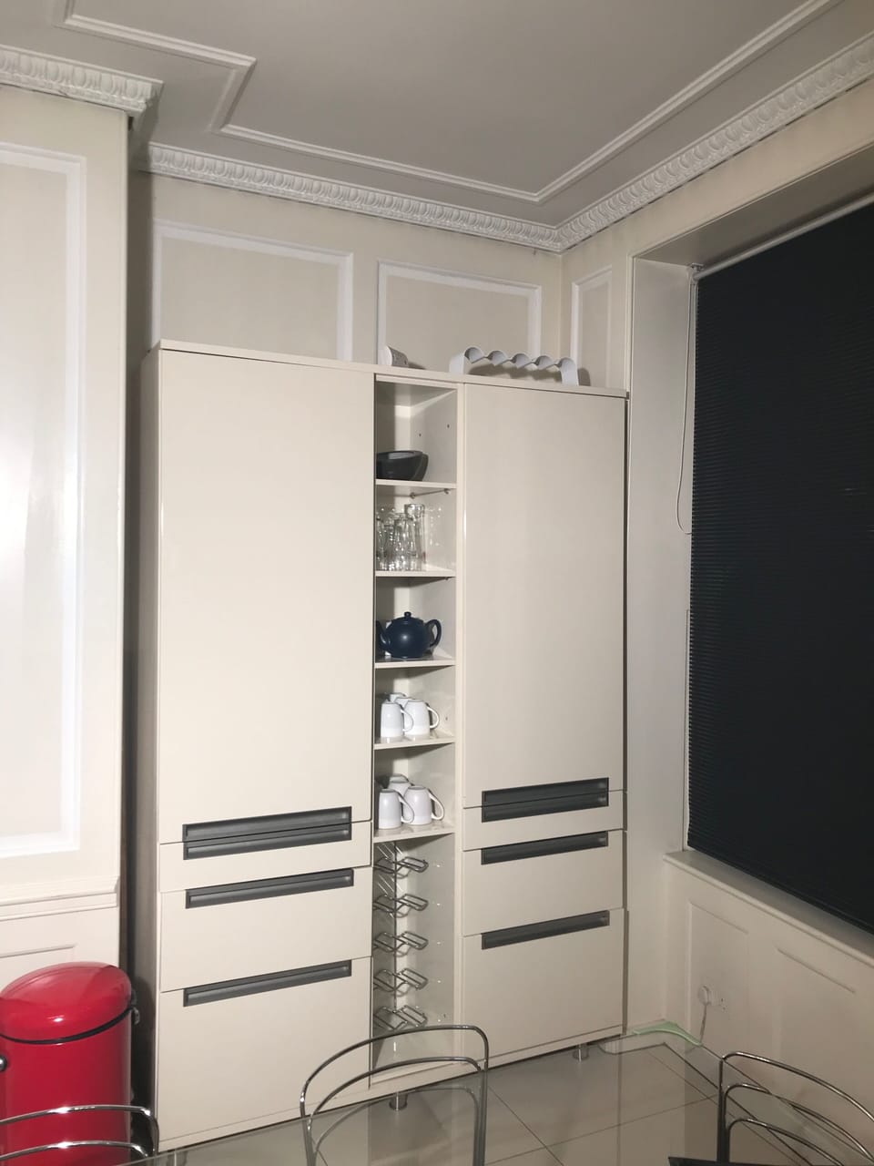 Modern kitchen units and large dining table for 8