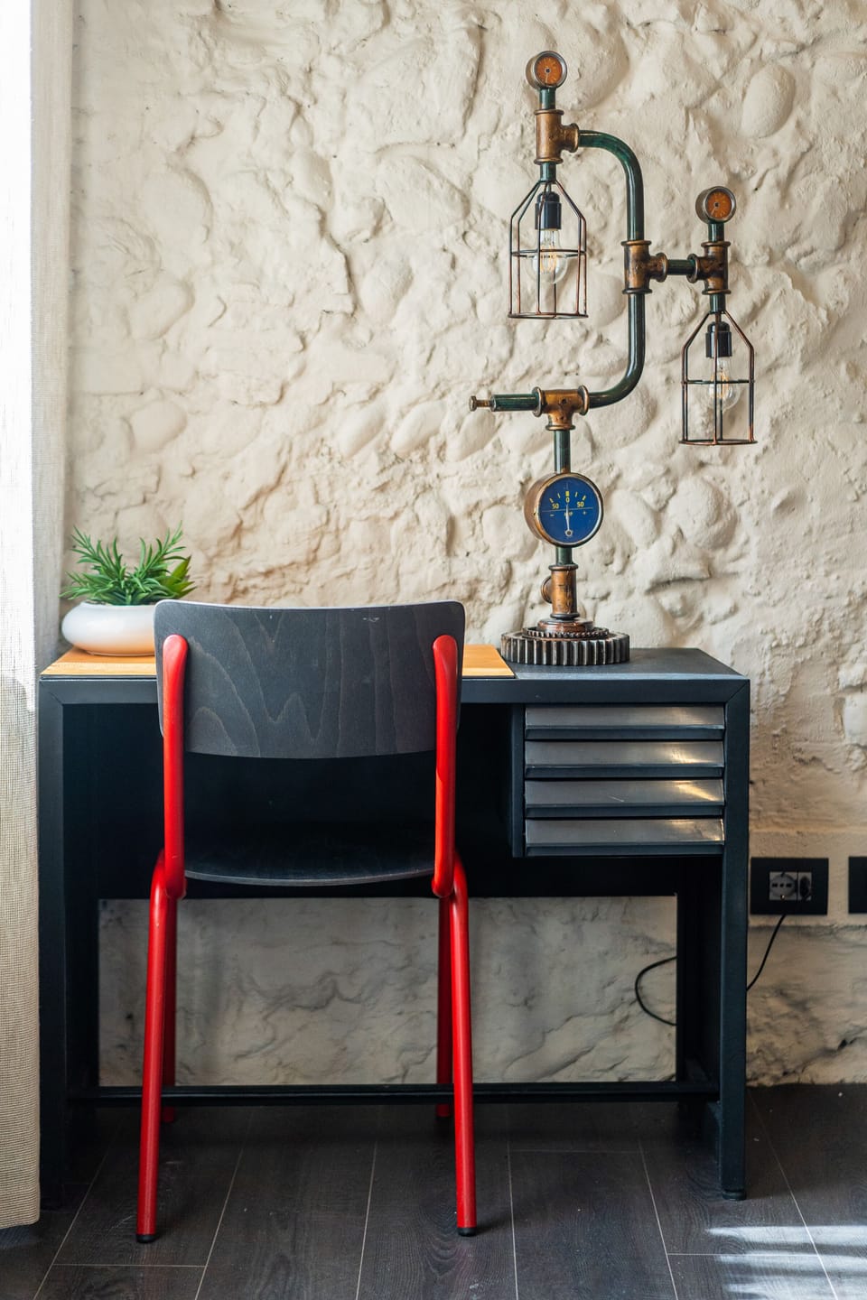Double or Twin Room | Individually decorated, individually furnished, desk, laptop workspace