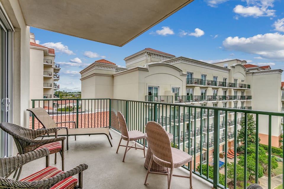 The Marina 4-501 private corner balcony