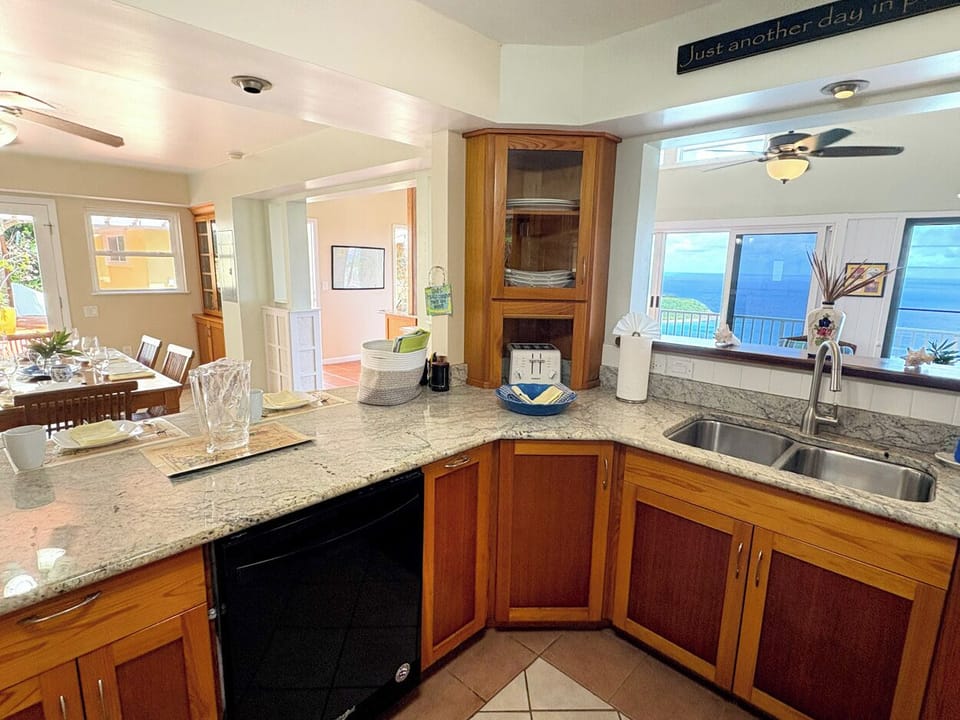 ...dining room...