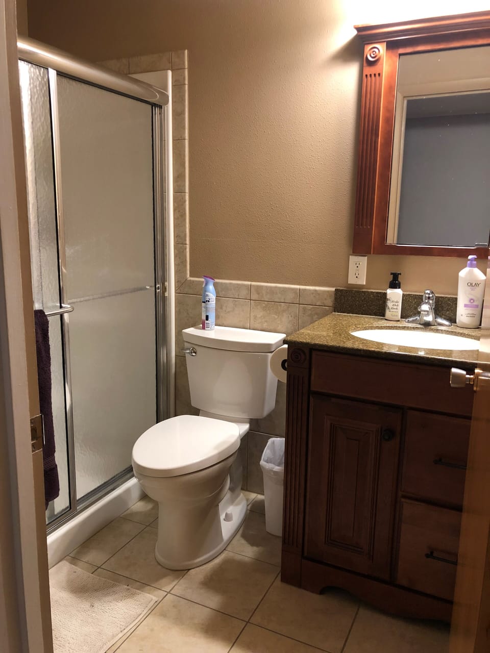 2nd Bathroom
