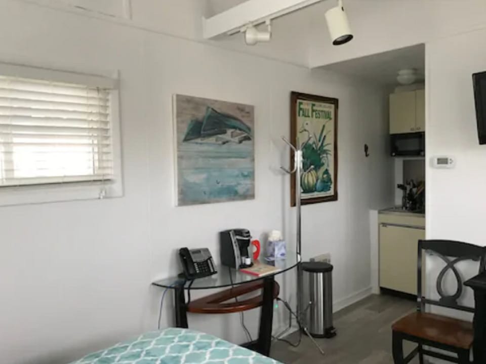 Studio PS | Individually decorated, individually furnished, free WiFi, bed sheets