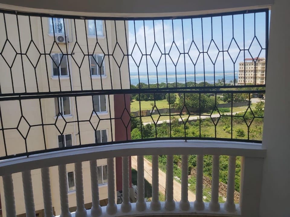 Apartment, 4 Bedrooms, Ocean View | Balcony view