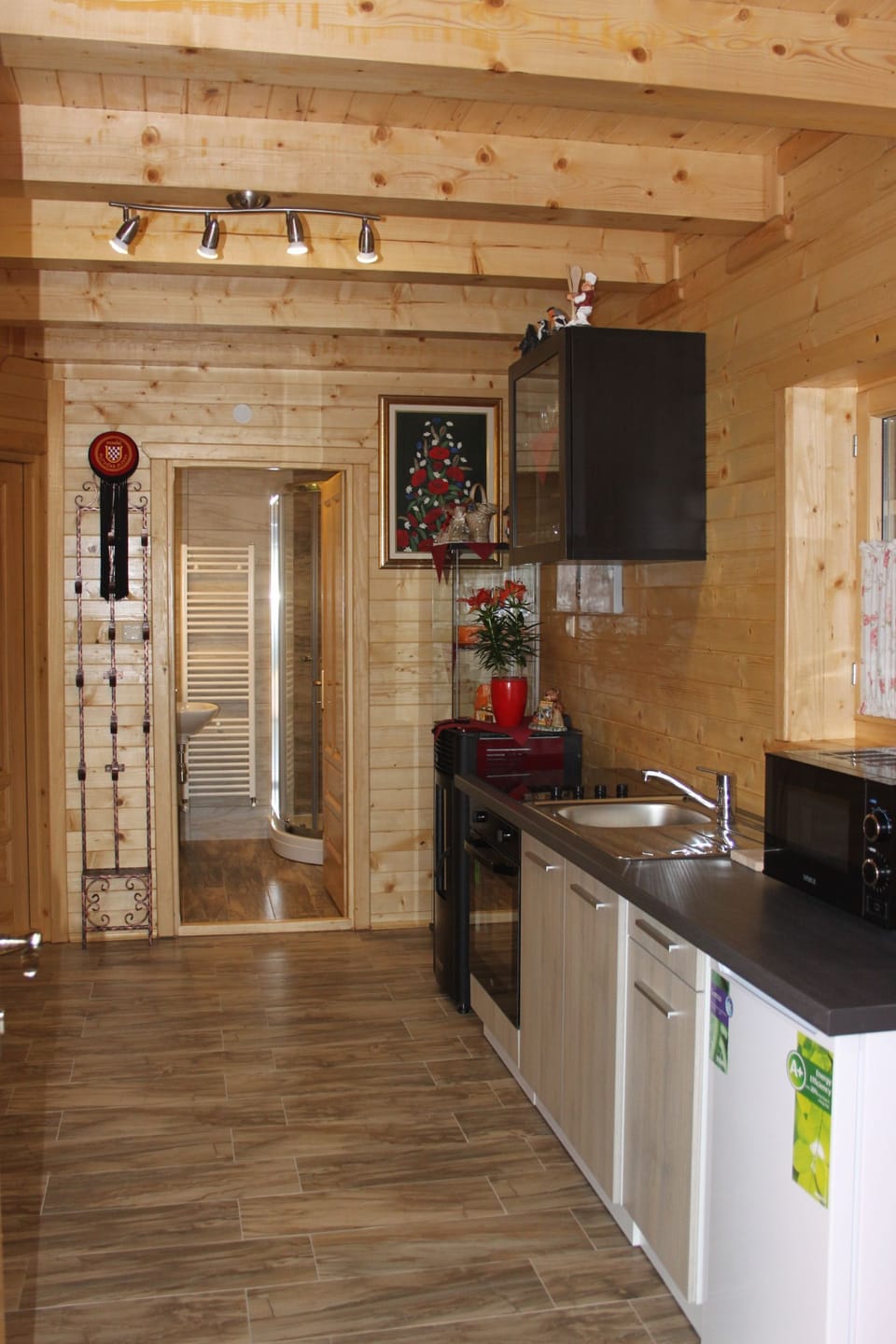 House, 3 Bedrooms, Balcony, Mountain View | Private kitchen