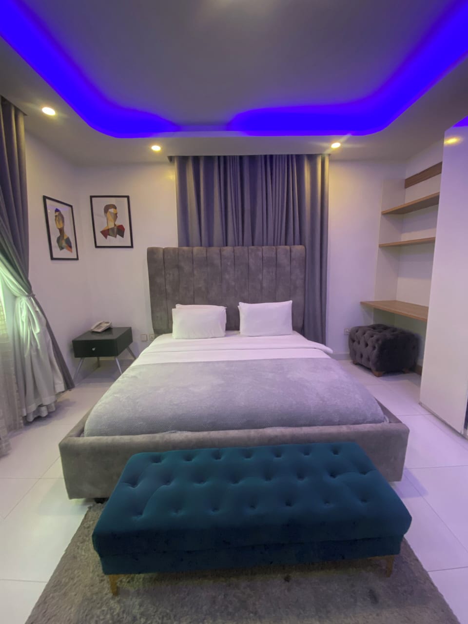 Luxury Apartment | Bathroom | Free toiletries, slippers, towels, soap