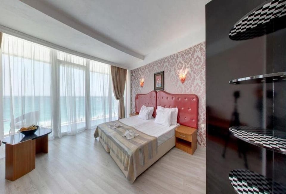 Premium bedding, pillowtop beds, individually decorated