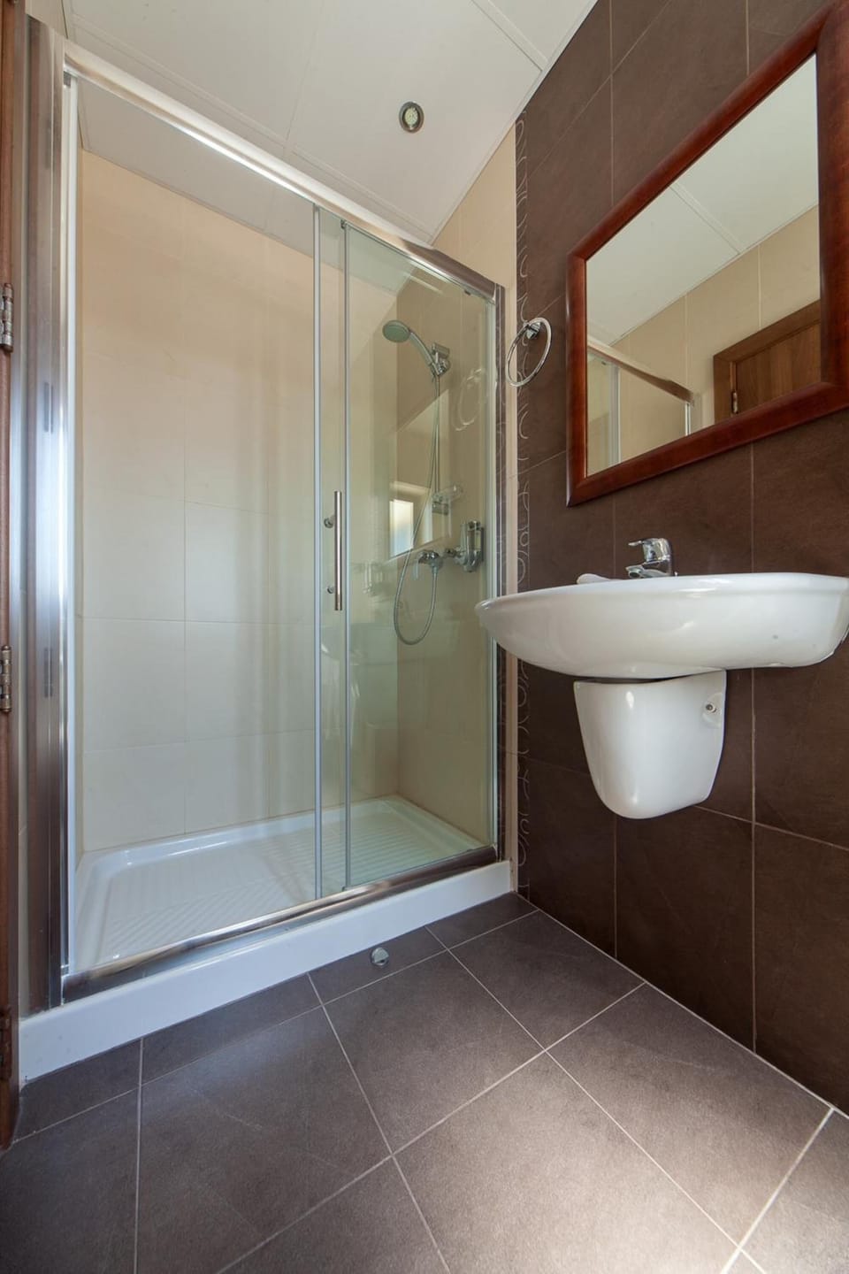 Double or Twin Room, Sea View | In-room safe, desk, blackout drapes, iron/ironing board