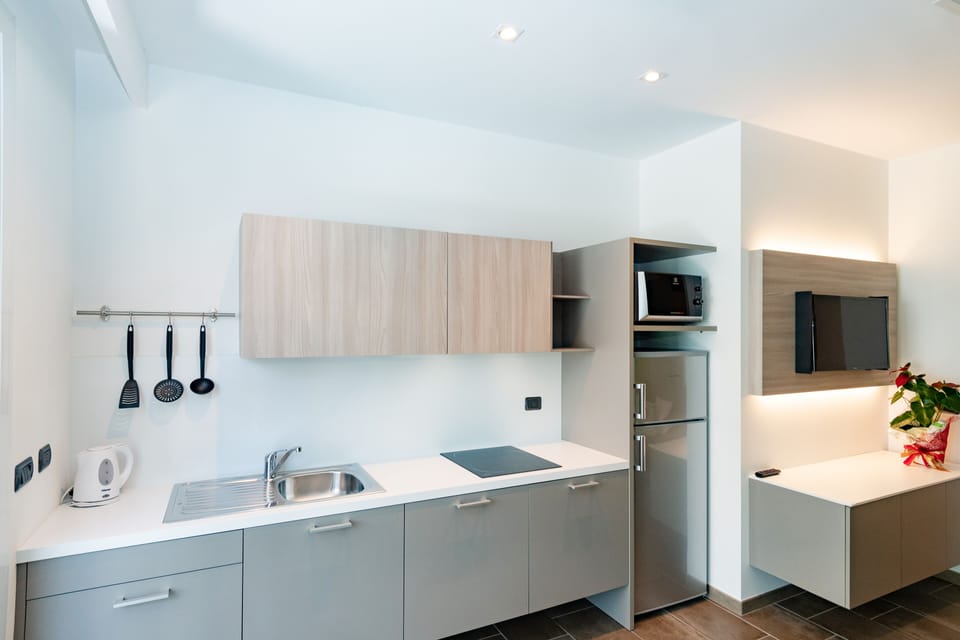 Villa, 2 Bedrooms (Lux) | Private kitchen | Stovetop, cookware/dishes/utensils
