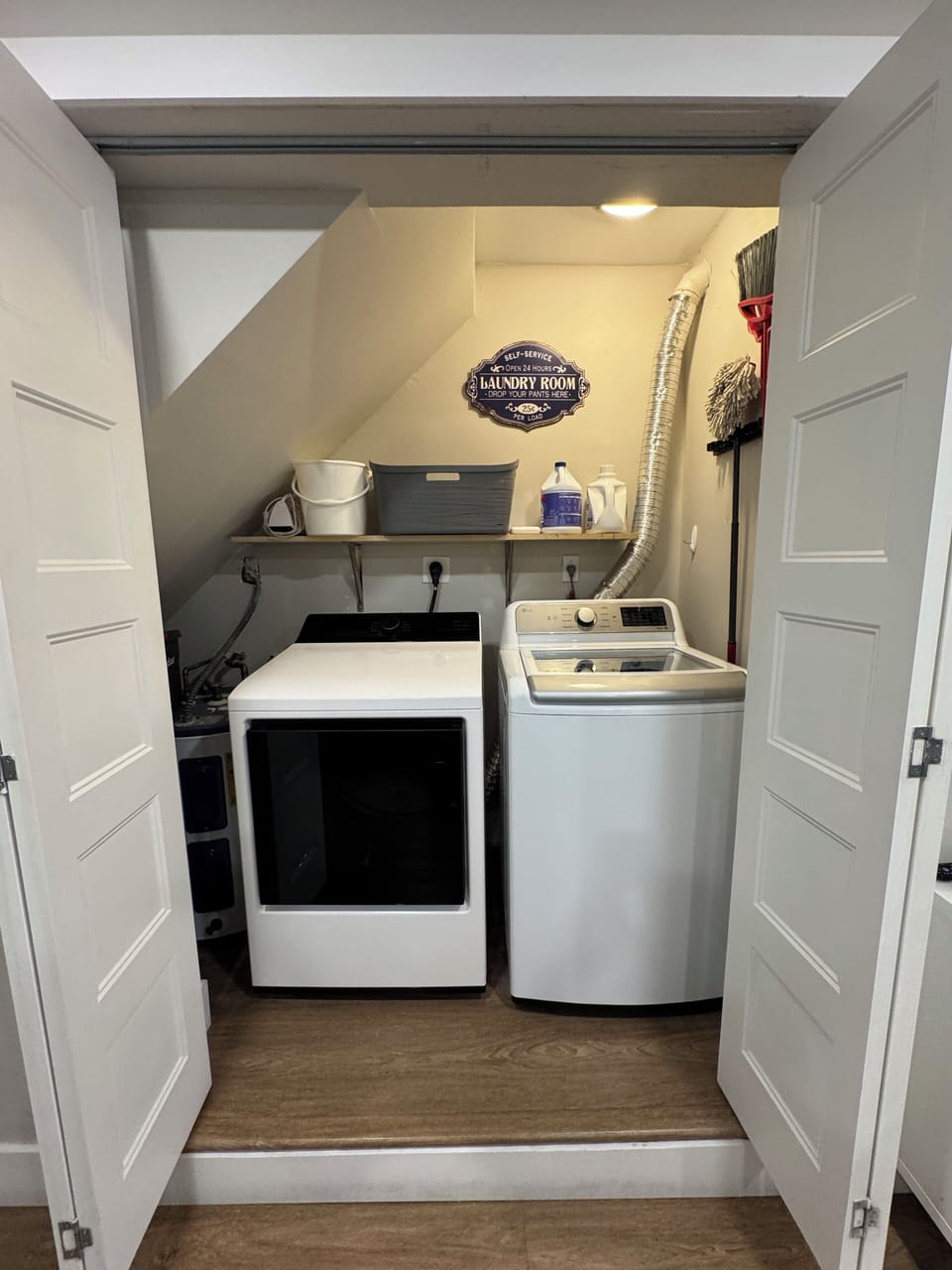 In-unit washer & dryer with detergent provided