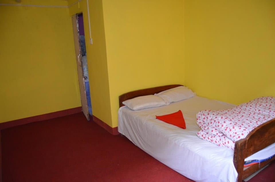 Traditional Double or Twin Room | Individually decorated, individually furnished, laptop workspace