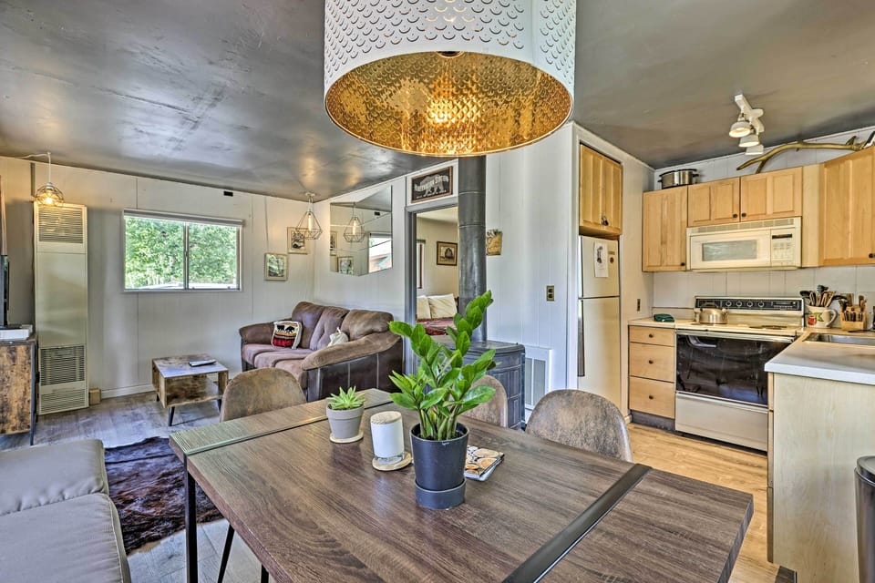 Dining Area/Kitchen