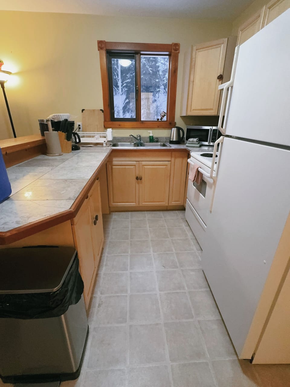 Shared fridge, microwave
