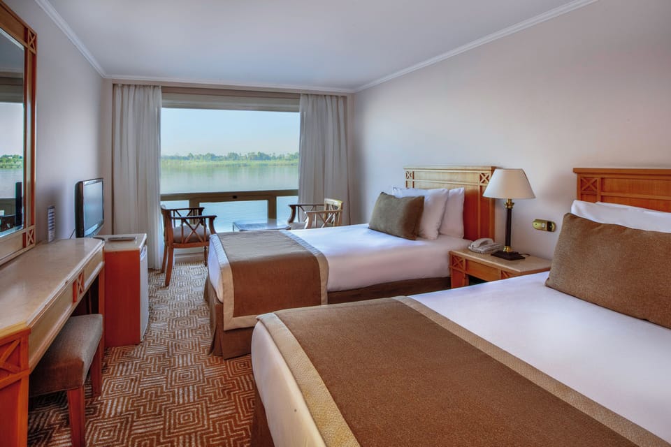 Premium bedding, minibar, in-room safe, blackout drapes