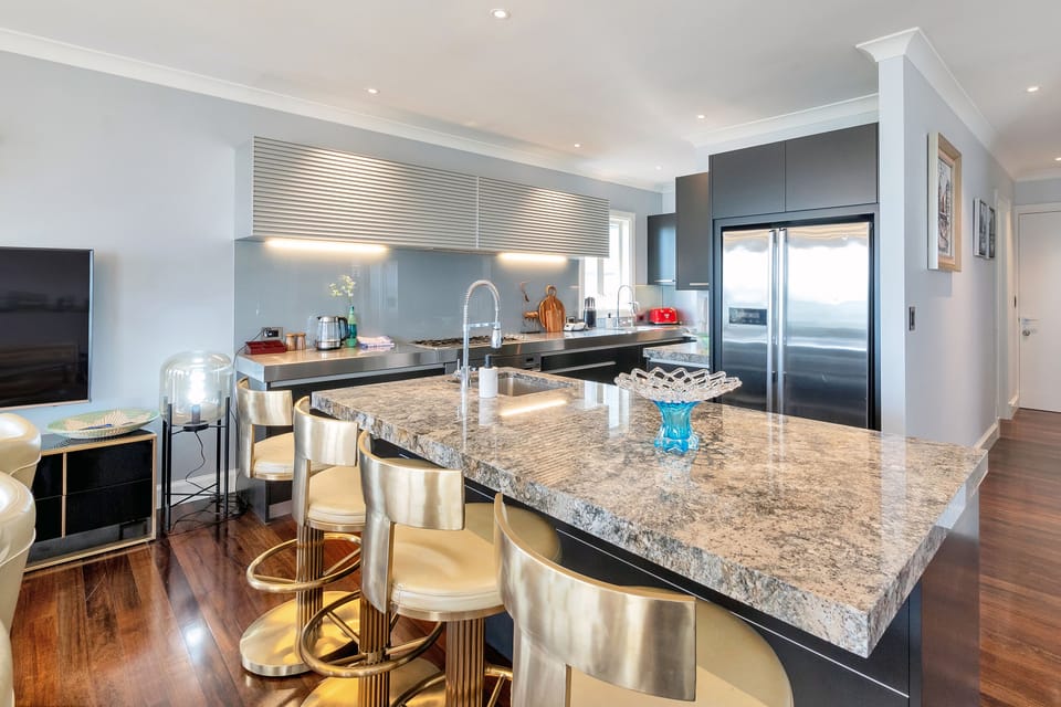 Villa, 4 Bedrooms | Private kitchen | Full-size fridge, microwave, oven, stovetop