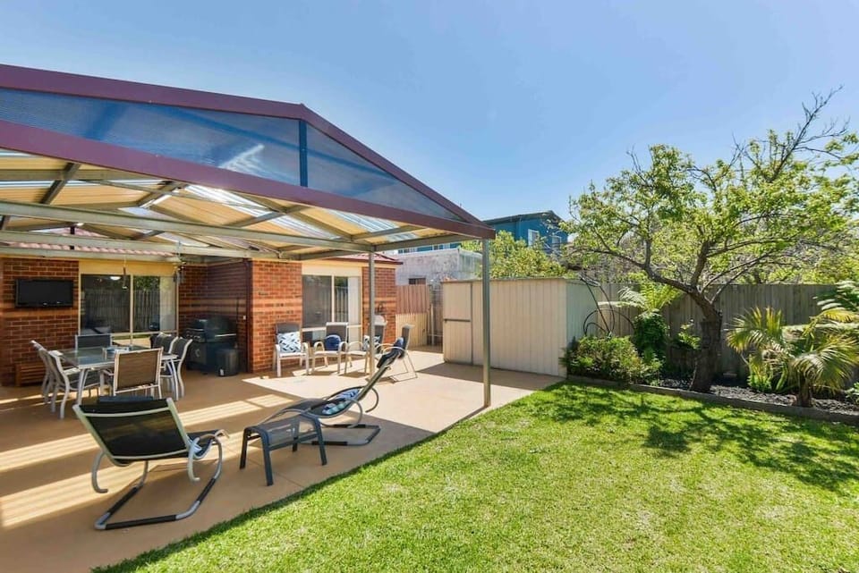 Large secure backyard