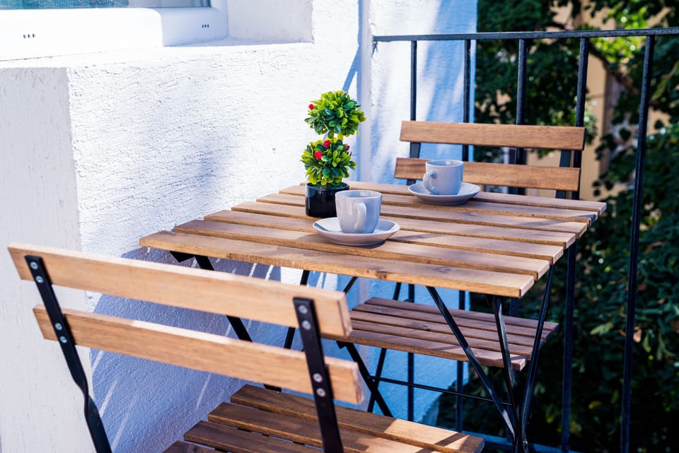 Luxury Apartment | Balcony