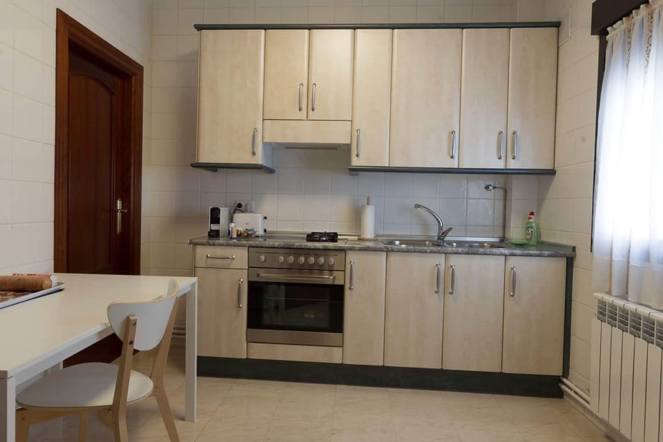 Apartment, 3 Bedrooms (Cardenal Mella 2) | Private kitchenette