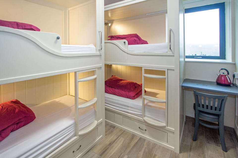 Quadruple Room, Mountain View | In-room safe, soundproofing, free WiFi, bed sheets