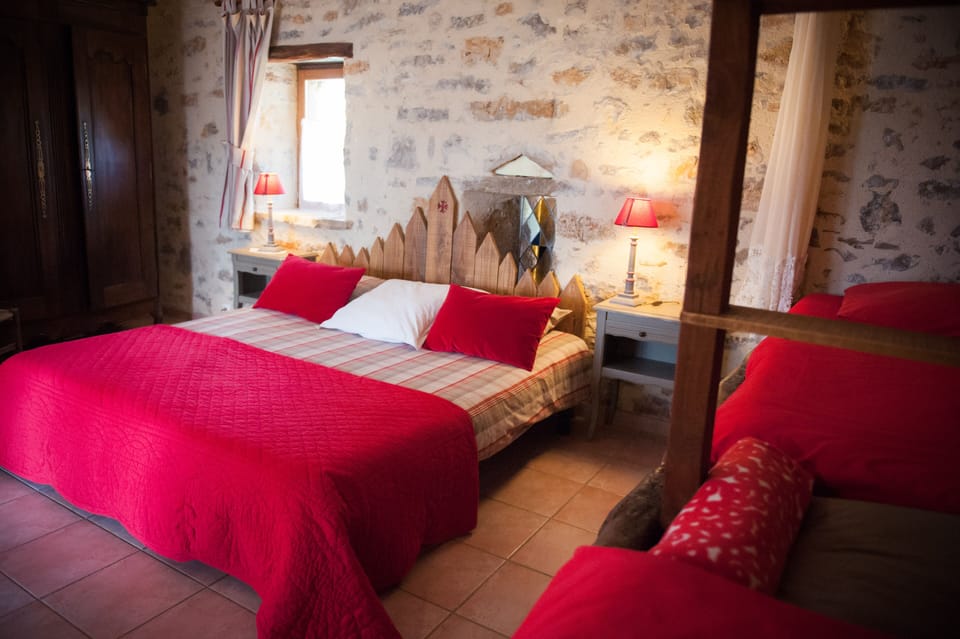 Family Quadruple Room | Individually decorated, individually furnished, laptop workspace