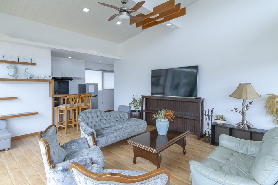 Roofdeck for 4 Pax | Living area | Flat-screen TV