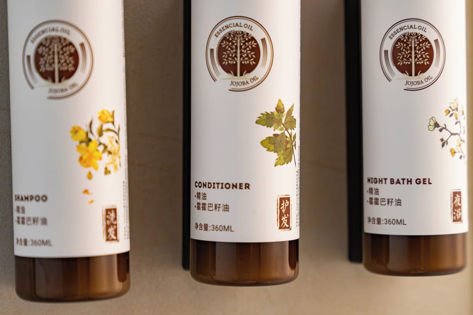 Premium bedding, down comforters, minibar, individually decorated