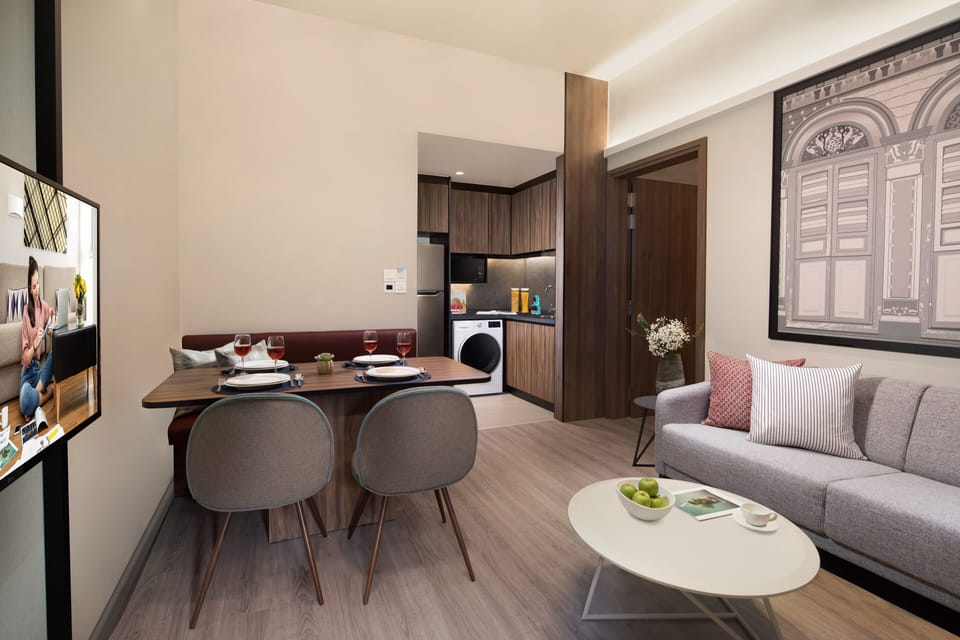 Premier Room, 1 Bedroom | In-room safe, soundproofing, iron/ironing board, bed sheets