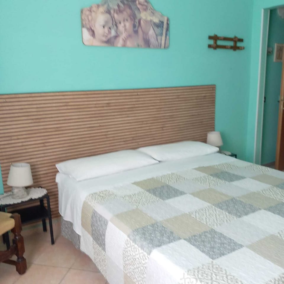 Family Room | Free WiFi, bed sheets