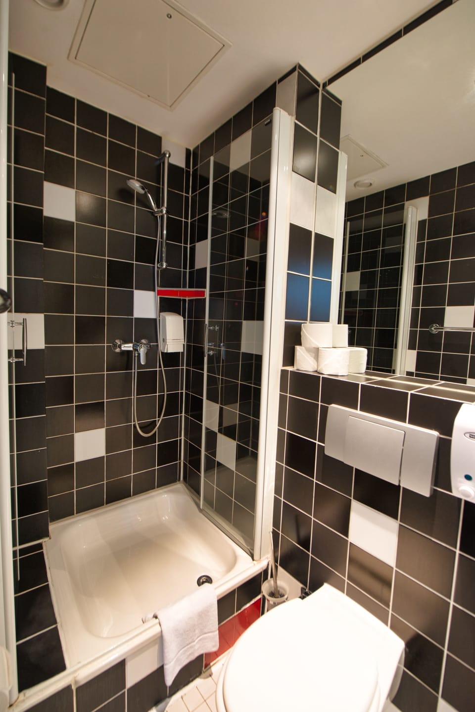 Free toiletries, hair dryer, towels