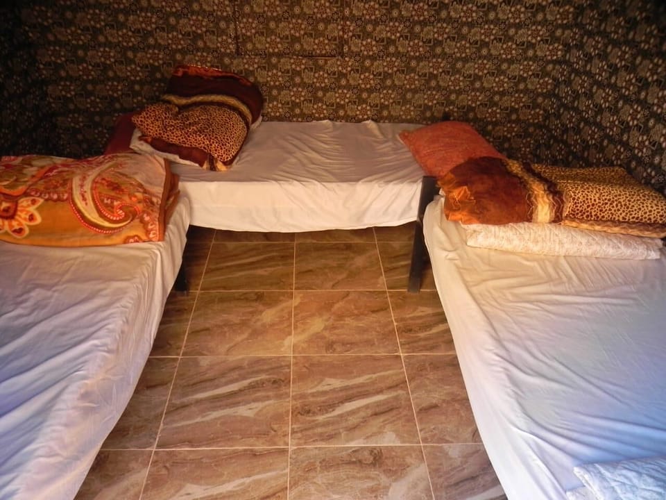 Tent | Wheelchair access